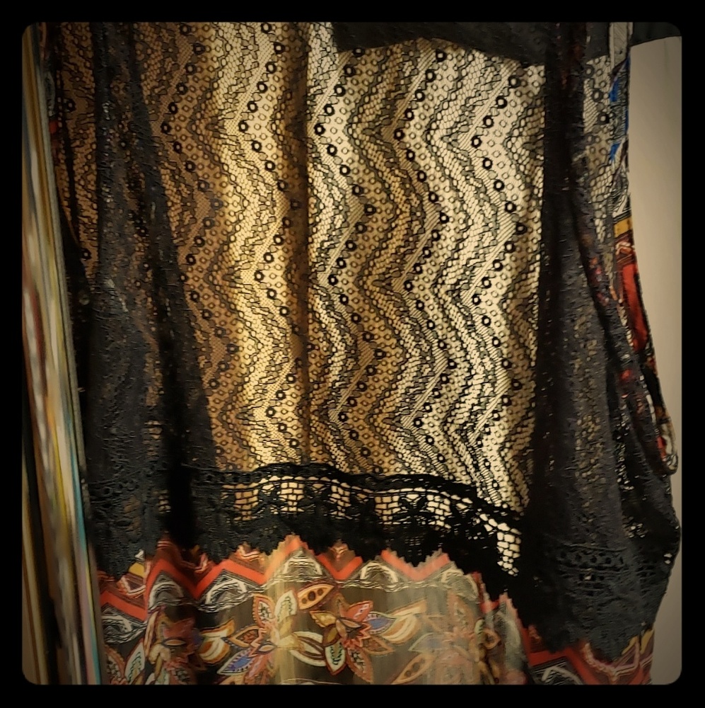 Lace / nylon / polyester cover up